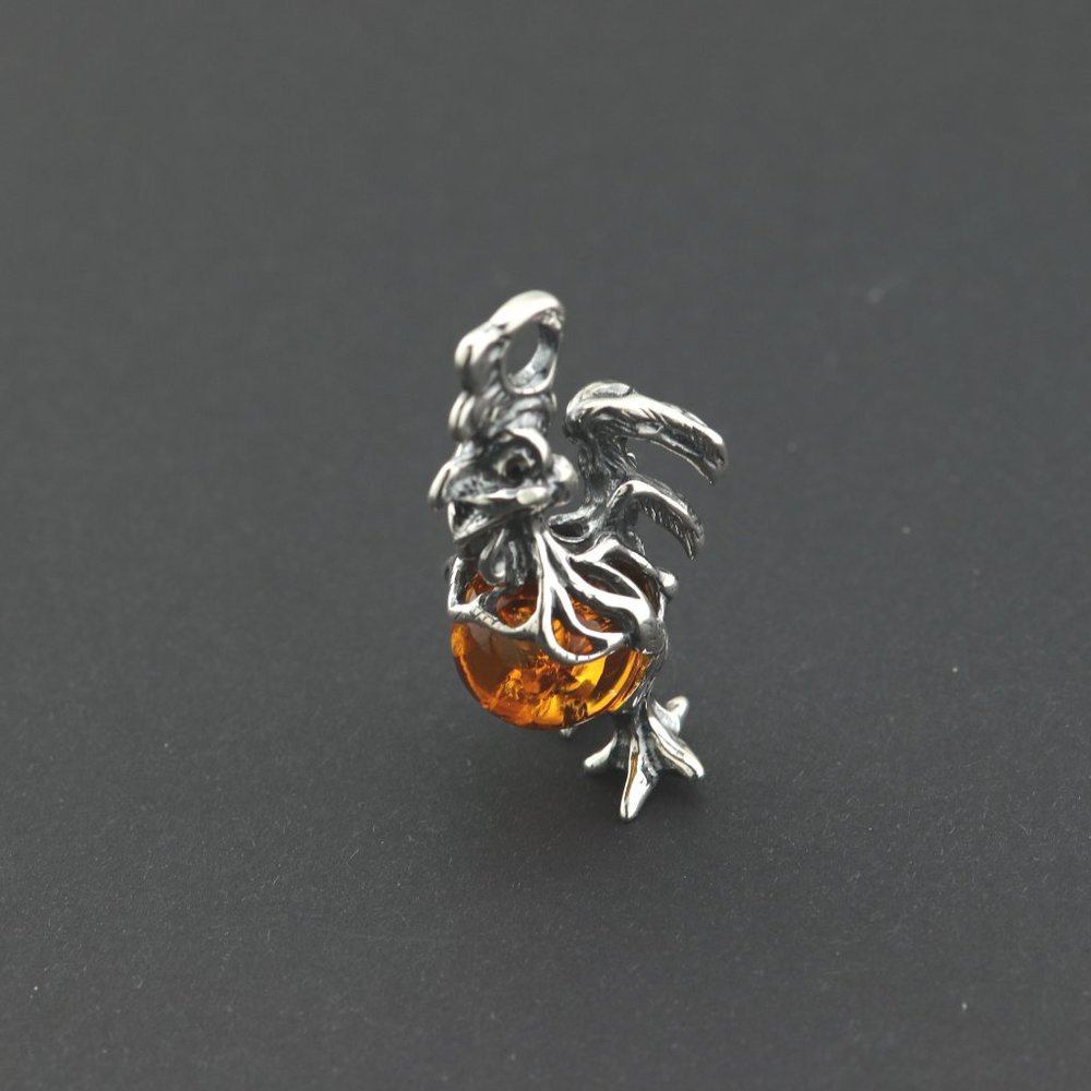 Sterling silver pendant with natural Baltic amber, amber chicken pendant - Picture 8 of 15